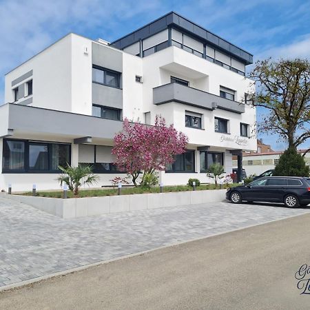 Gaestehaus Zeppelin Uhingen Exterior photo